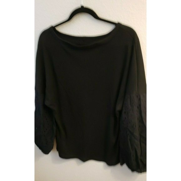 AlvaQ Women's Hollow Out L/S Knit Casual Pullover - Picture 2 of 4